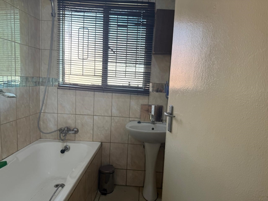 3 Bedroom Property for Sale in Boitekong North West